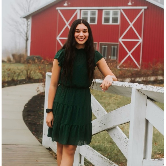 Meet your Posher, Starla - Picture 1 of 1